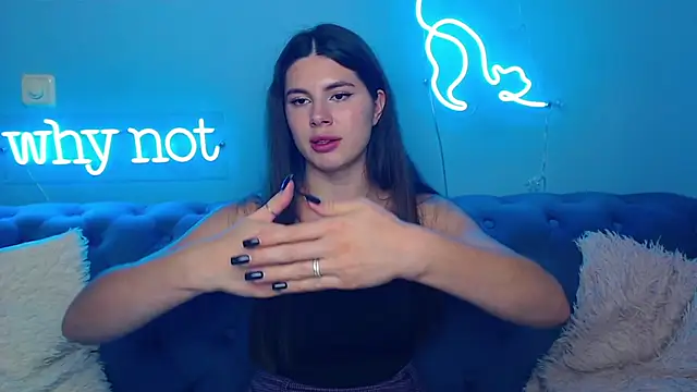 ViollinaLove webcam
