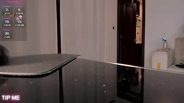 SophieBarnett webcam