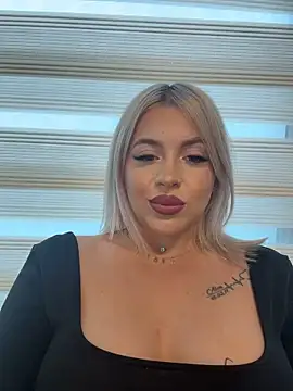 IveySin webcam