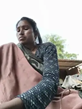 Hot_Priyanka99B