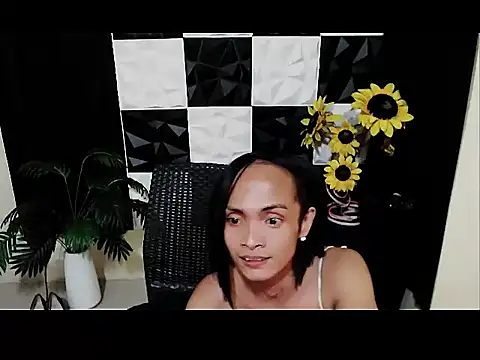 xAsianTOPModelx webcam