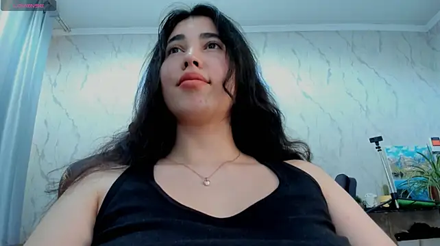 Diara_1an webcam