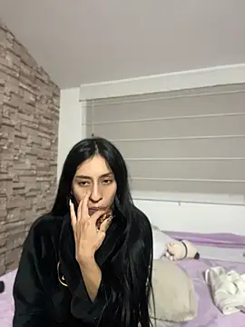 Lucyjoi webcam