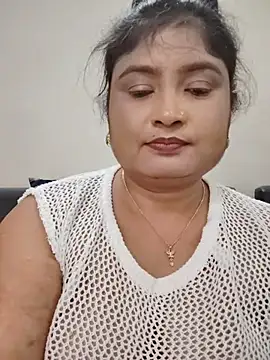 hornyriyanka webcam