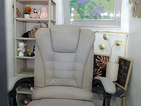 JasmineHiller webcam