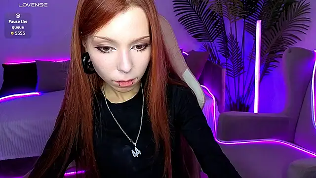 Star_Tarra webcam