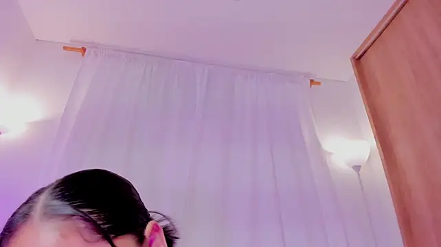 Yoursecrttgirl
