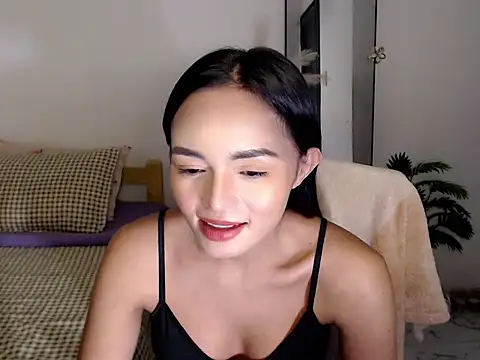 miya_khali webcam