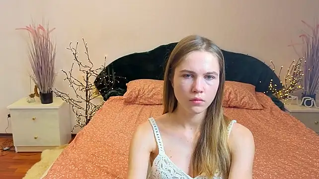 LoveXLexi live cam on StripChat