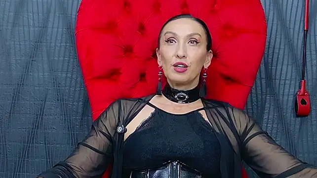 MistressDora webcam