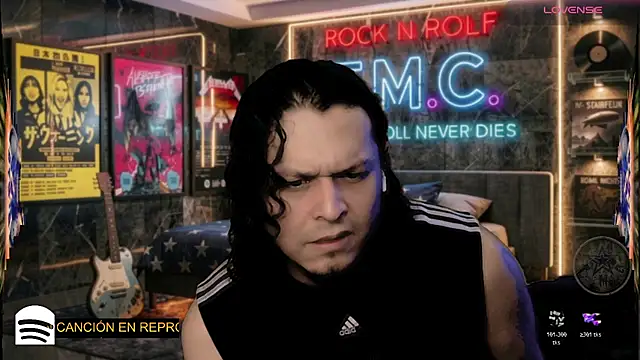 chino_roz webcam