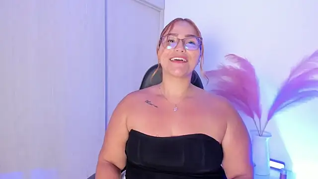 LeahxBarker webcam