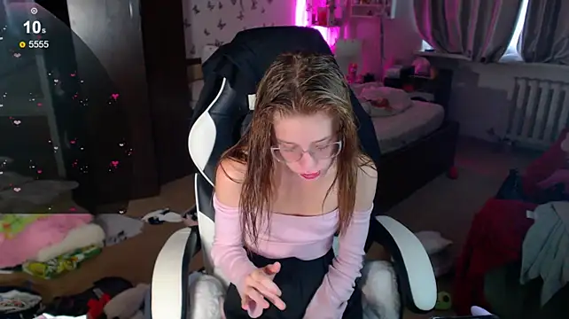 Kira_honeyy webcam