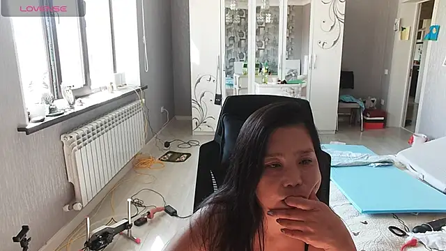 MissValday webcam