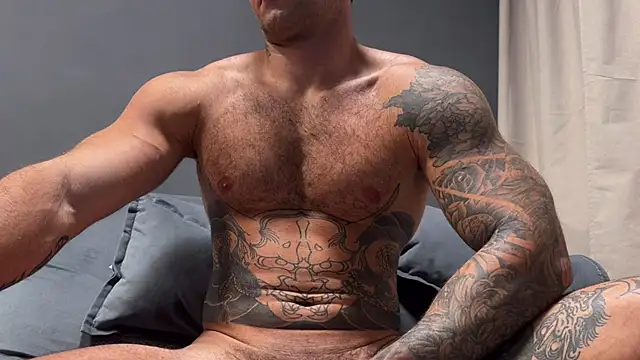 Mr_YourGod webcam