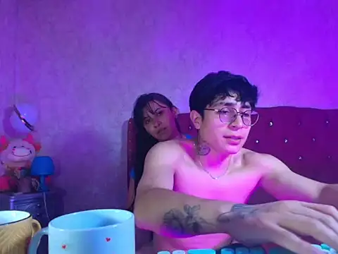 Ximenasilver webcam