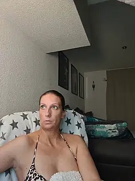 SexyJulia21 webcam