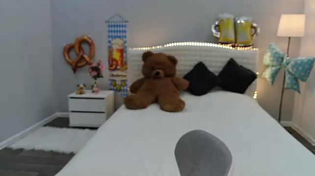 DeboraHorny webcam