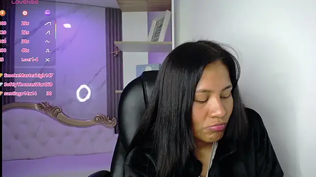 emiily_tk webcam