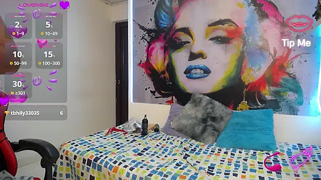 sandra_petite19 webcam