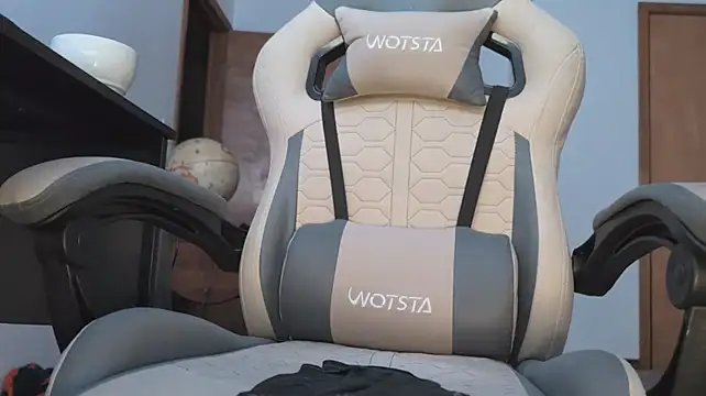 Opondestre00420 webcam