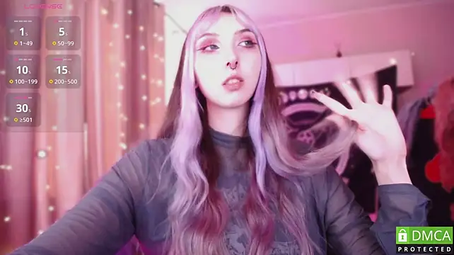JustMeowGirl webcam
