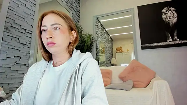 Reina_Cummings