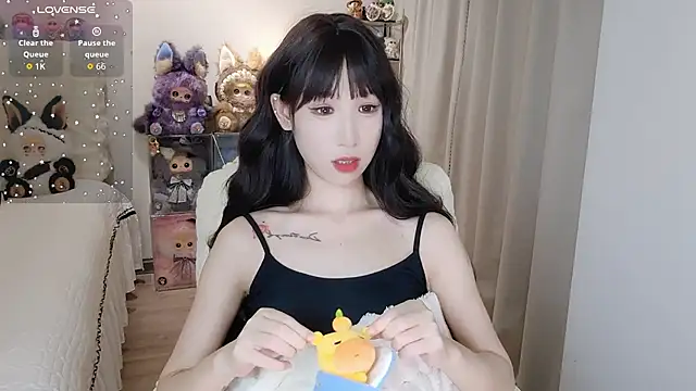 M-OTT_