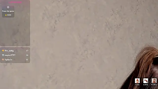 Maya_Raay