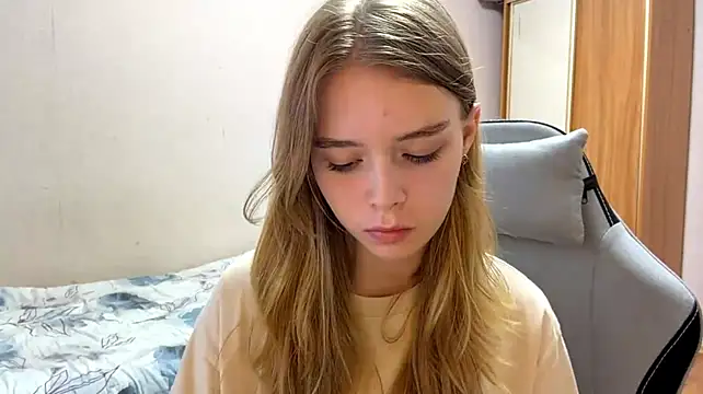 HebrewRiding live cam preview