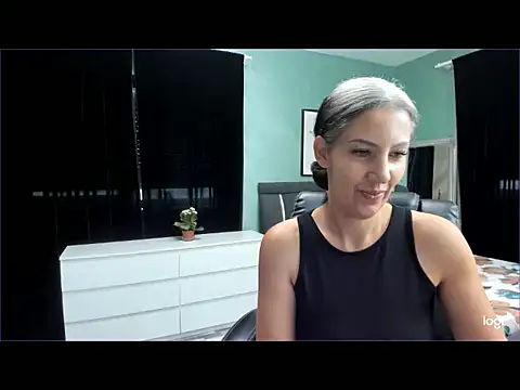 LexxxyDiamond