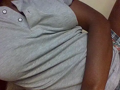 Berry_desire live cam preview