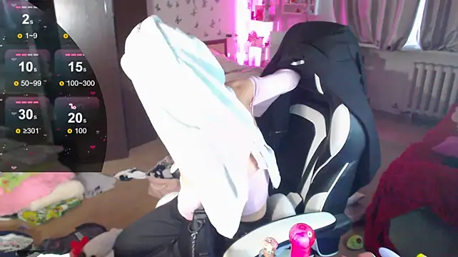 Kira_honeyy webcam