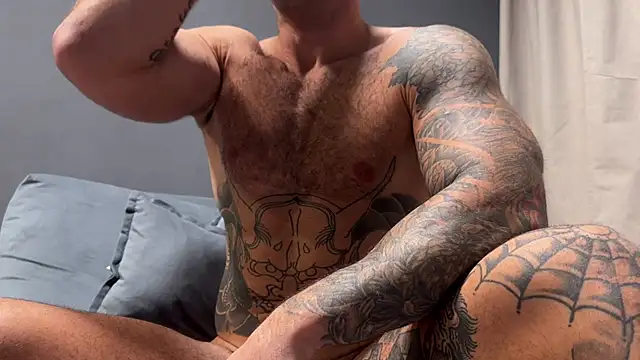 Mr_YourGod webcam