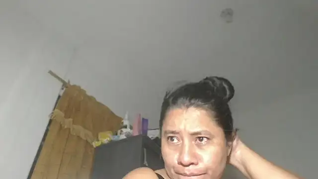 adrixxx38 webcam