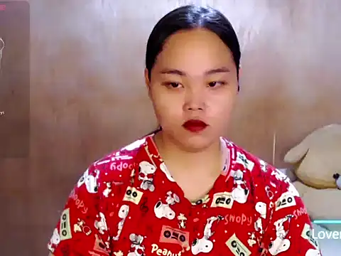 _Lylia webcam