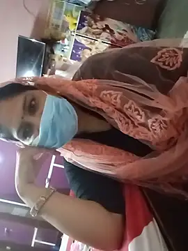Desi_couple85 webcam