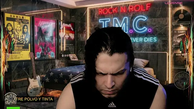 chino_roz webcam