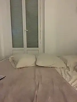 Lusty_Lunaa webcam