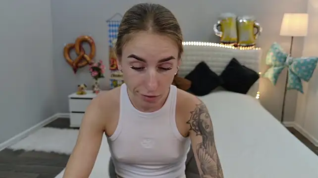 DeboraHorny webcam