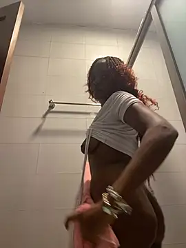 Sis27 live cam on StripChat