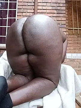 DarkQueen_94 webcam