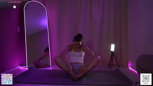popityan1 live cam on StripChat