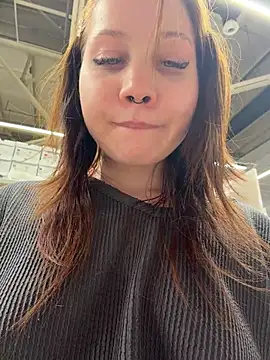 SlavicCandy webcam