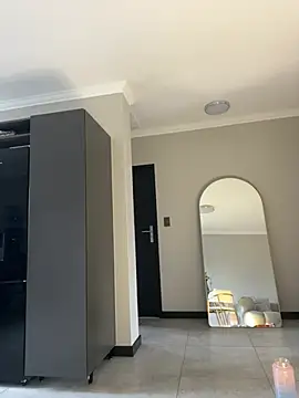 CurvyDesire1