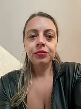 ladywithbigass