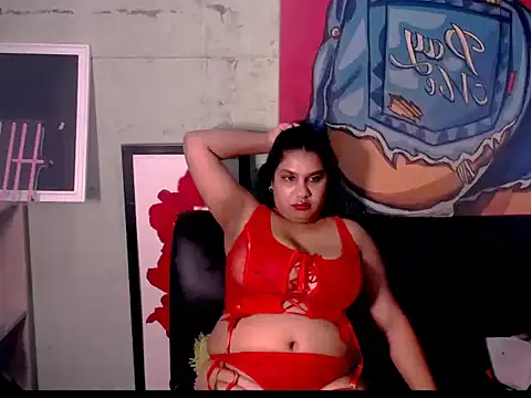 SultryIndianxo webcam