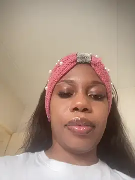 NAUGHTYSHALOTXX