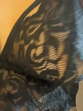 Yourss_Senorita_ webcam