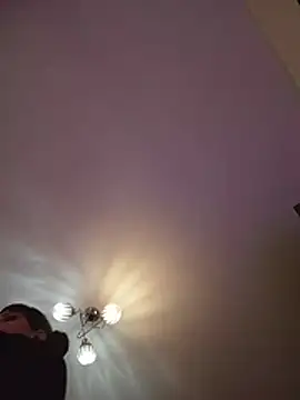 EmmaKrosss live cam on StripChat